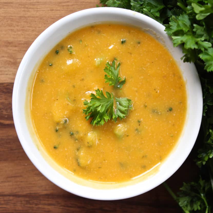 HCLF Vegan Cheddar Broccoli Soup | Healthy Helper @Healthy_Helper