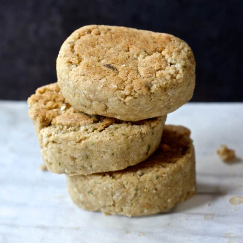 Gluten-Free Potato Ranch Biscuits Cranberry Bacon Date Cracker Stacks | Healthy Helper @Healthy_Helper