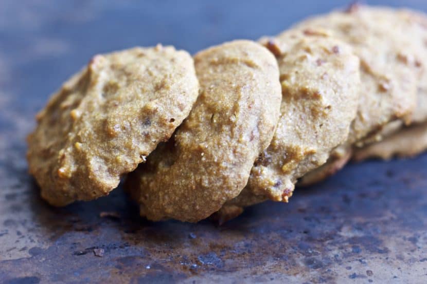vegan peanut butter dog treats