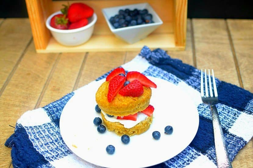 Strawberry Shortcake Mug Cake | Healthy Helper @Healthy_Helper
