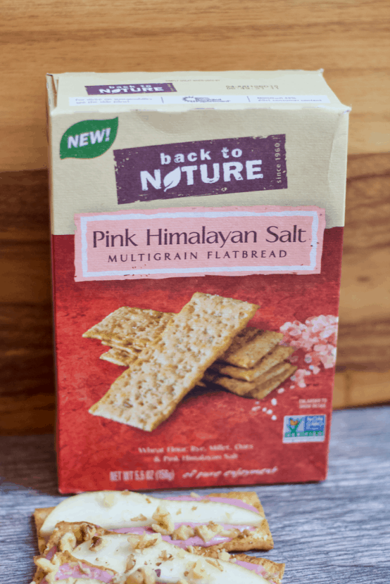 Cranberry Cream Cheese Crackers | Healthy Helper @Healthy_Helper Creamy, crunchy, and sweet...these vegan appetizers have it all! My Cranberry Cream Cheese Crackers are the perfect snack to bring to your next holiday party or family get-together. Easy to assemble and just as easy to eat! 