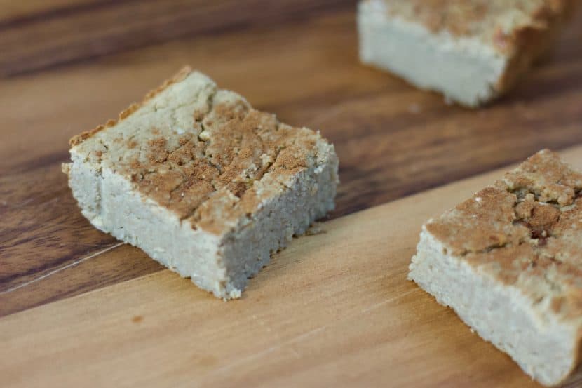 3 Ingredient Vanilla Chai Protein | Healthy Helper @Healthy_Helper Dense, delicious blondies bursting with sweet chai flavor! These Vanilla Chai Blondies are vegan, gluten-free, sugar-free, and high in plant-based protein. With only 3 ingredients, they are incredibly easy to make and even more yummy to eat!