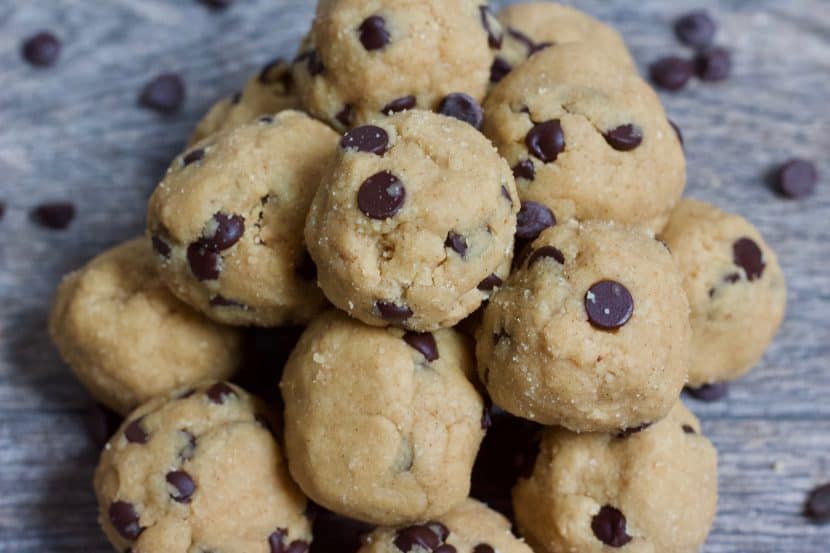4 Ingredient Chocolate Chip Cookie Dough Bites | Healthy Helper Simple bites with all the flavor and texture you love about raw cookie dough without any added sugar or animal products. Vegan, gluten-free, and grain-free, these bites will be your new favorite way to squash any cookie dough cravings.