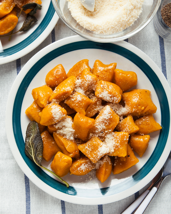 3-Ingredient Butternut Squash Gnocchi | Soft, pillowy butternut squash pasta bites with only 3 ingredients and made from scratch! This squash-based version of classic potato gnocchi is gluten-free, egg-free, and totally vegan. Just boil water and cook for a few minutes to indulge in a dish of pasta perfection! Top with your favorite sauce or seasonings for comforting, healthy meal any time you want.