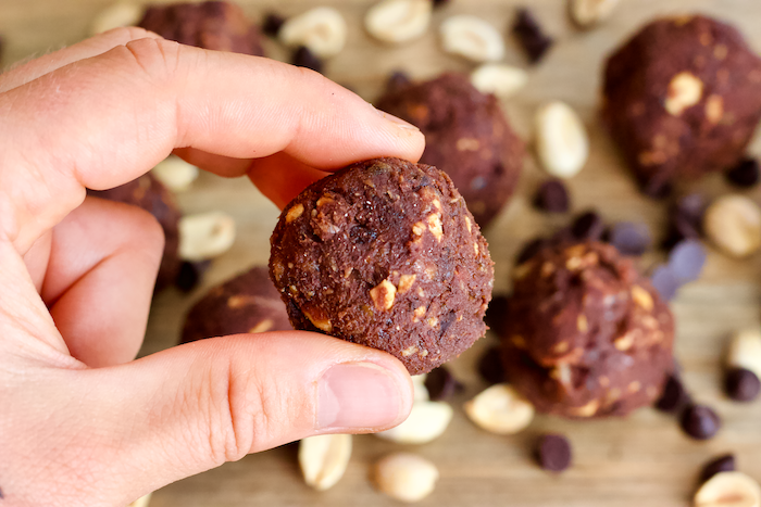 Healthy Vegan Reese's Bites | Chocolate peanut butter bites with the creamy, richness of a truffle and the wholesomeness of a healthy homemade treat. These Reese's Bites will be your new favorite way to satisfy your sweet tooth. Vegan, gluten-free, and absolutely delicious!