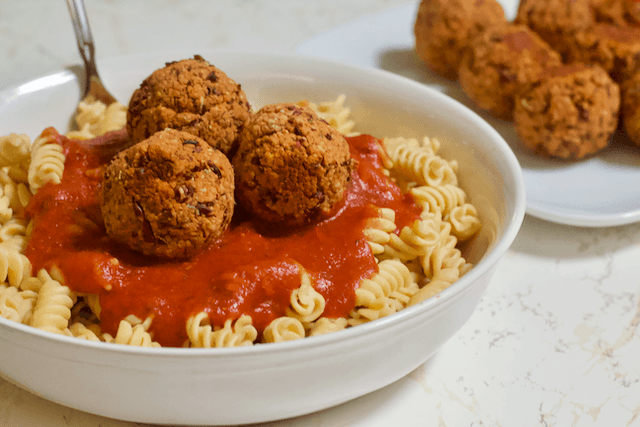 Grain-Free Pasta and BEANBalls | A gluten-free, plant-based twist on spaghetti and meatballs! This Grain-Free Pasta and BEANBalls meal will please all Italian food lovers whether they're vegan or not.