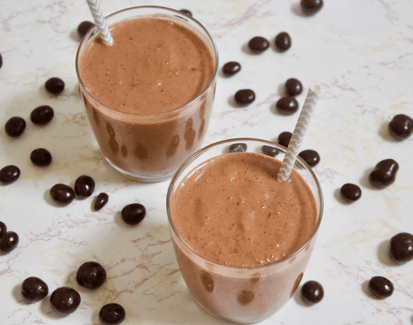 Copycat Starbucks Cacao Protein Blended Cold Brew | A homemade version of Starbucks' Cacao Protein Blended Cold Brew. Vegan, gluten-free, and no added sugar with the most creamy, delicious texture. A healthy, energizing frozen beverage!