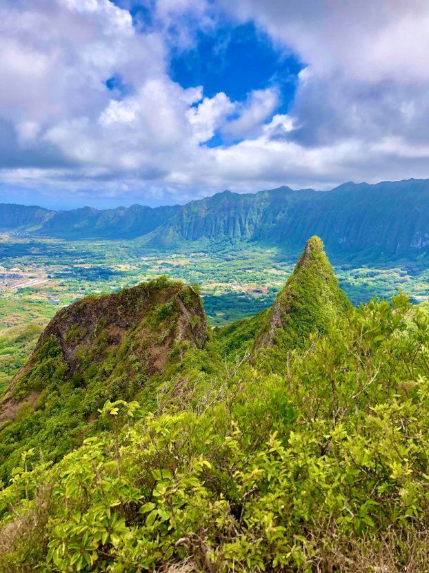 An Active Person's Guide to Visiting Oahu | An active person's guide to visiting Oahu! Where to stay, where to eat, what activities to do, and so much more to help you stay healthy and happy during your visit to the island.