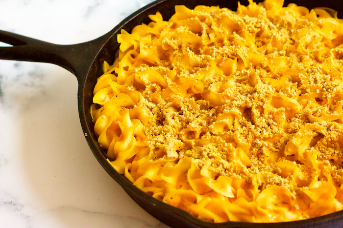 Dairy-Free Butternut Squash Skillet Mac n' Cheese | A cheesy, creamy noodle casserole made with butternut squash and NO DAIRY! This Butternut Squash Mac n' Cheese Skillet will be a family favorite. A lightened up, easy to make comfort food.