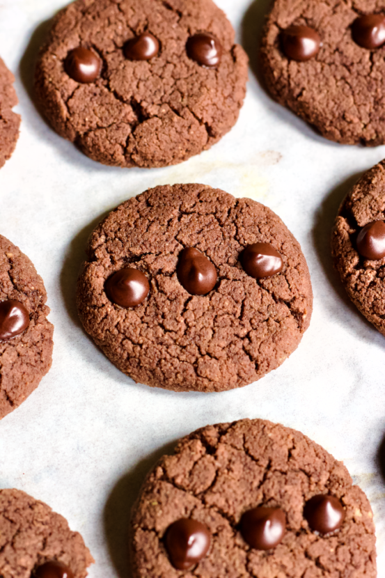 Discover 23 dairy-free, gluten-free cookie recipes you need to try at home.  There's something for everyone in this roundup of healthy, easy-to-make cookies.