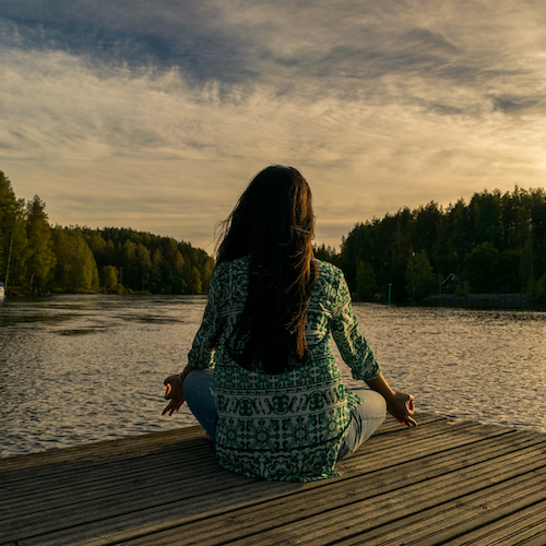 5 Easy Ways to Calm Yourself Down | Calm your mind and body with these 5 easy tips. Positive coping skills to use when anxiety or anger overwhelms you.